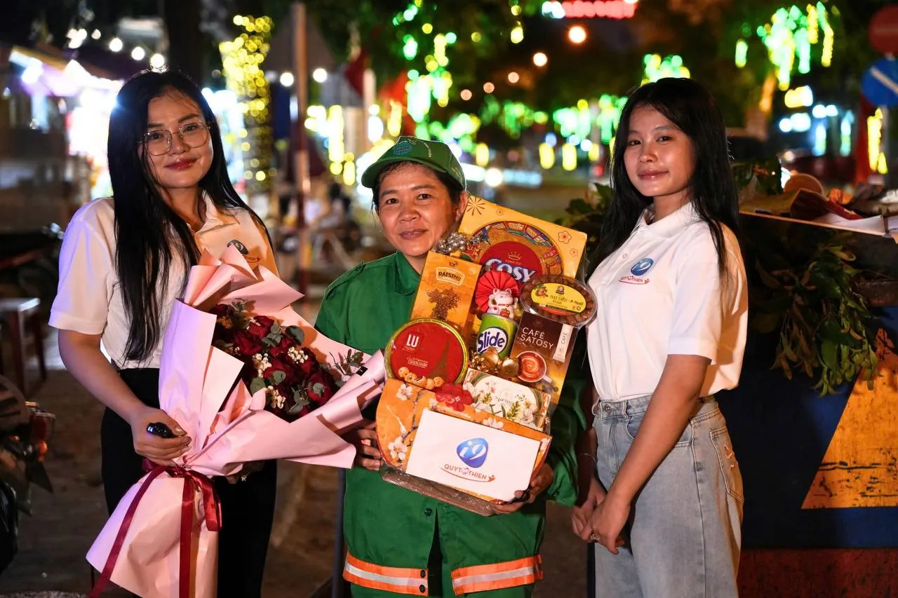 Biểu tượng điện thoại hỗ trợ 789pet